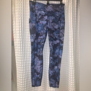 Lululemon Blue and Black Patterned Leggings